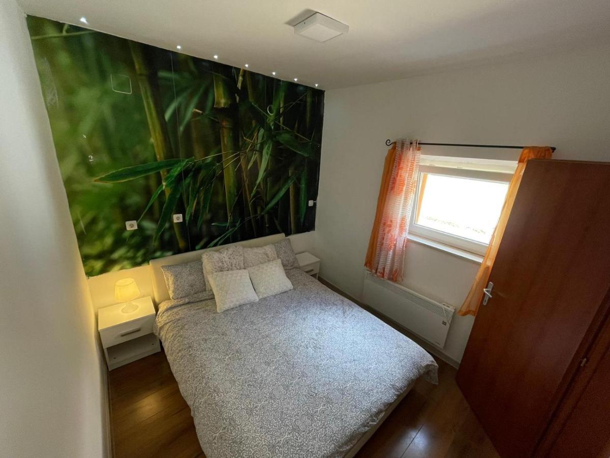 Cozy 1B Apartment Vera-Self Check In ザグレブ エクステリア 写真
