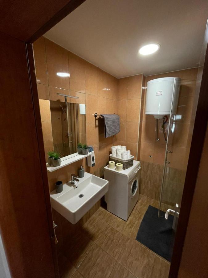 Cozy 1B Apartment Vera-Self Check In ザグレブ エクステリア 写真